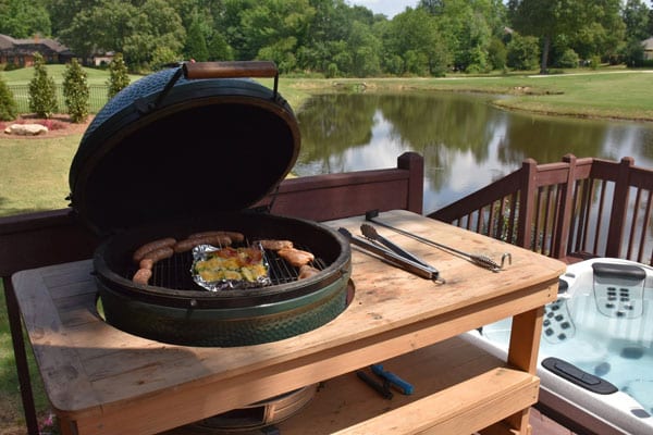 big green egg grill